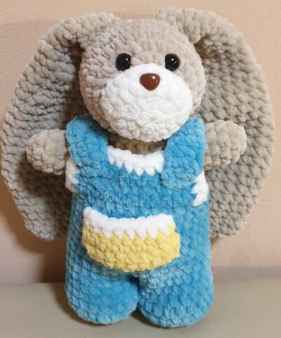 Ръчно изработена играчка зайче